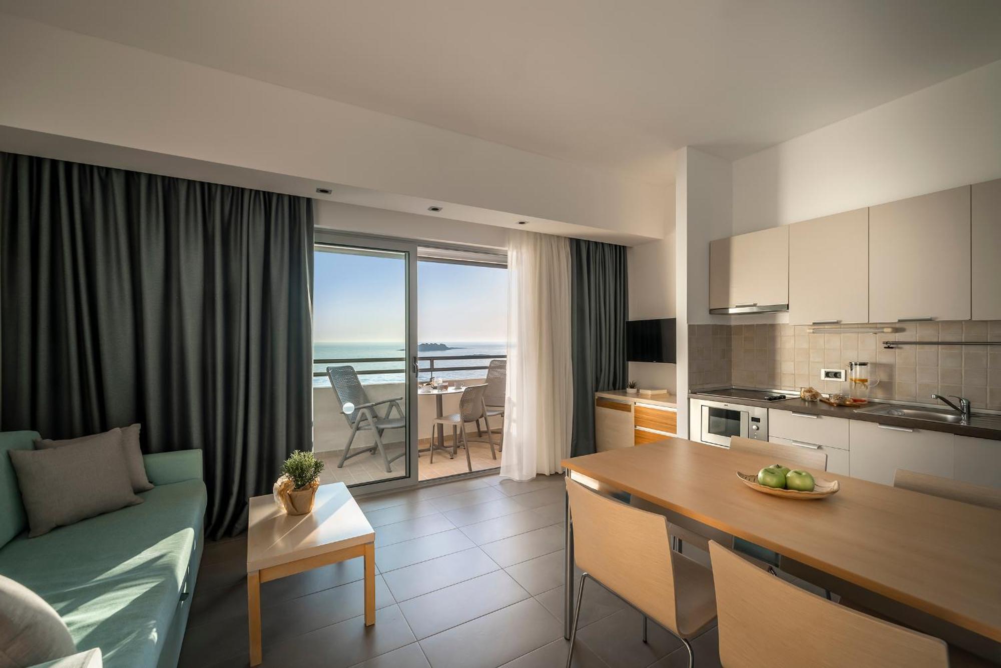 Superior One-Bedroom Apartment,1664649458:JPEG